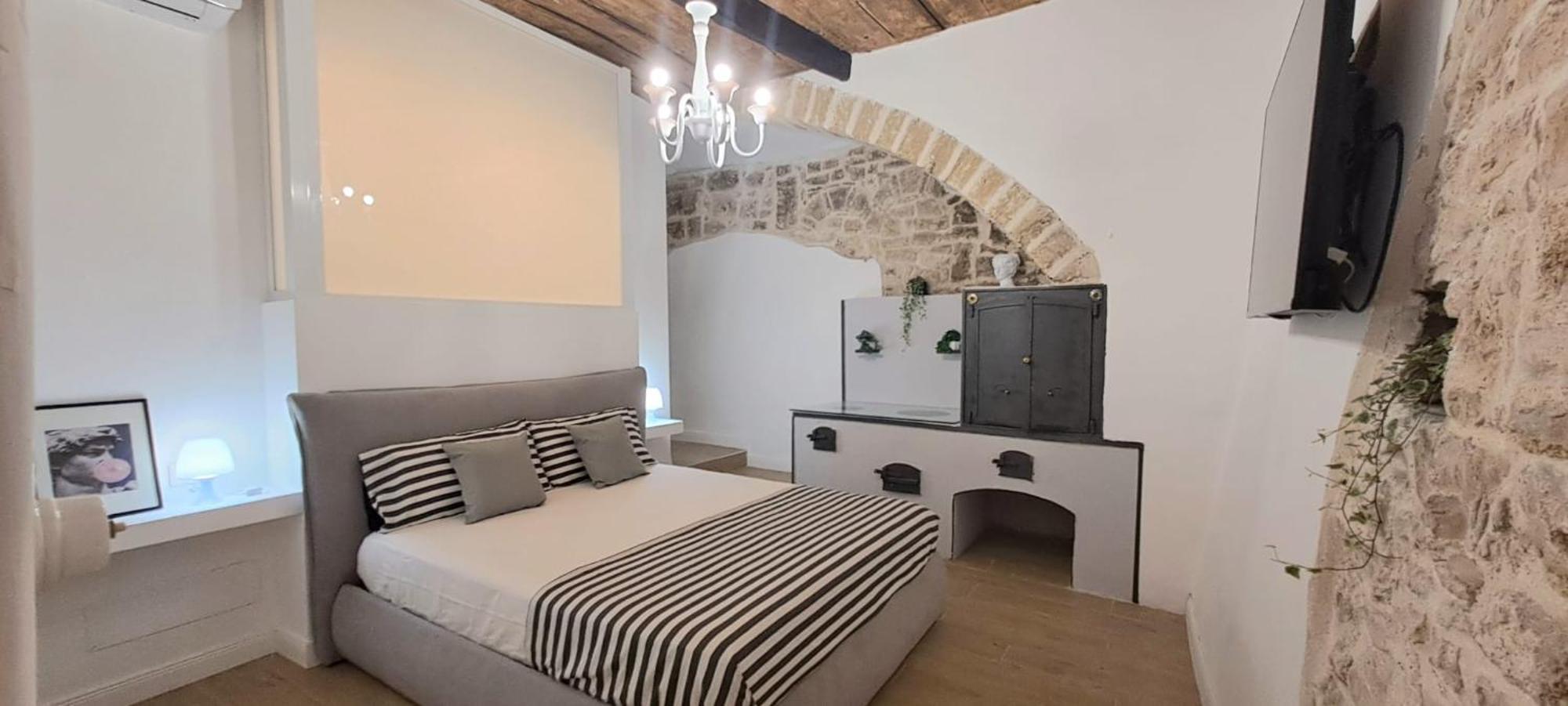 Suite San Marco Бари Экстерьер фото